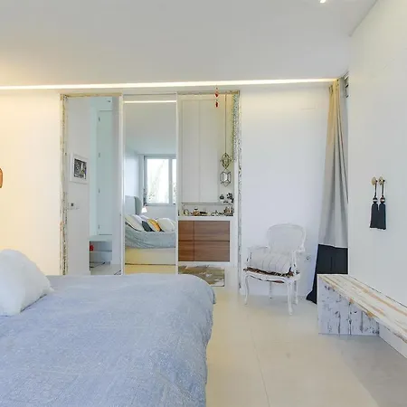 Impeccable 4-bed * Дения