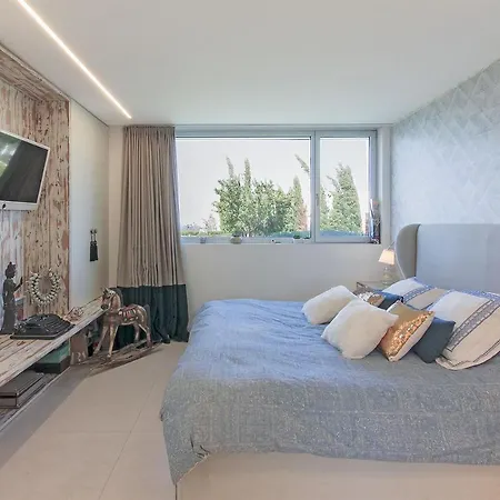 Impeccable 4-bed