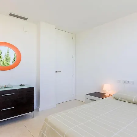 Вилла Impeccable 4-bed